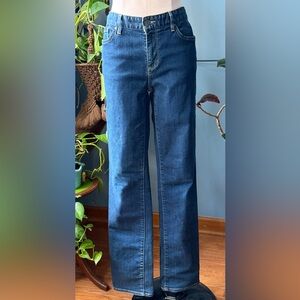 Eddie Bauer Slightly Curvy Women’s Straight Leg Jeans in Deep Blue